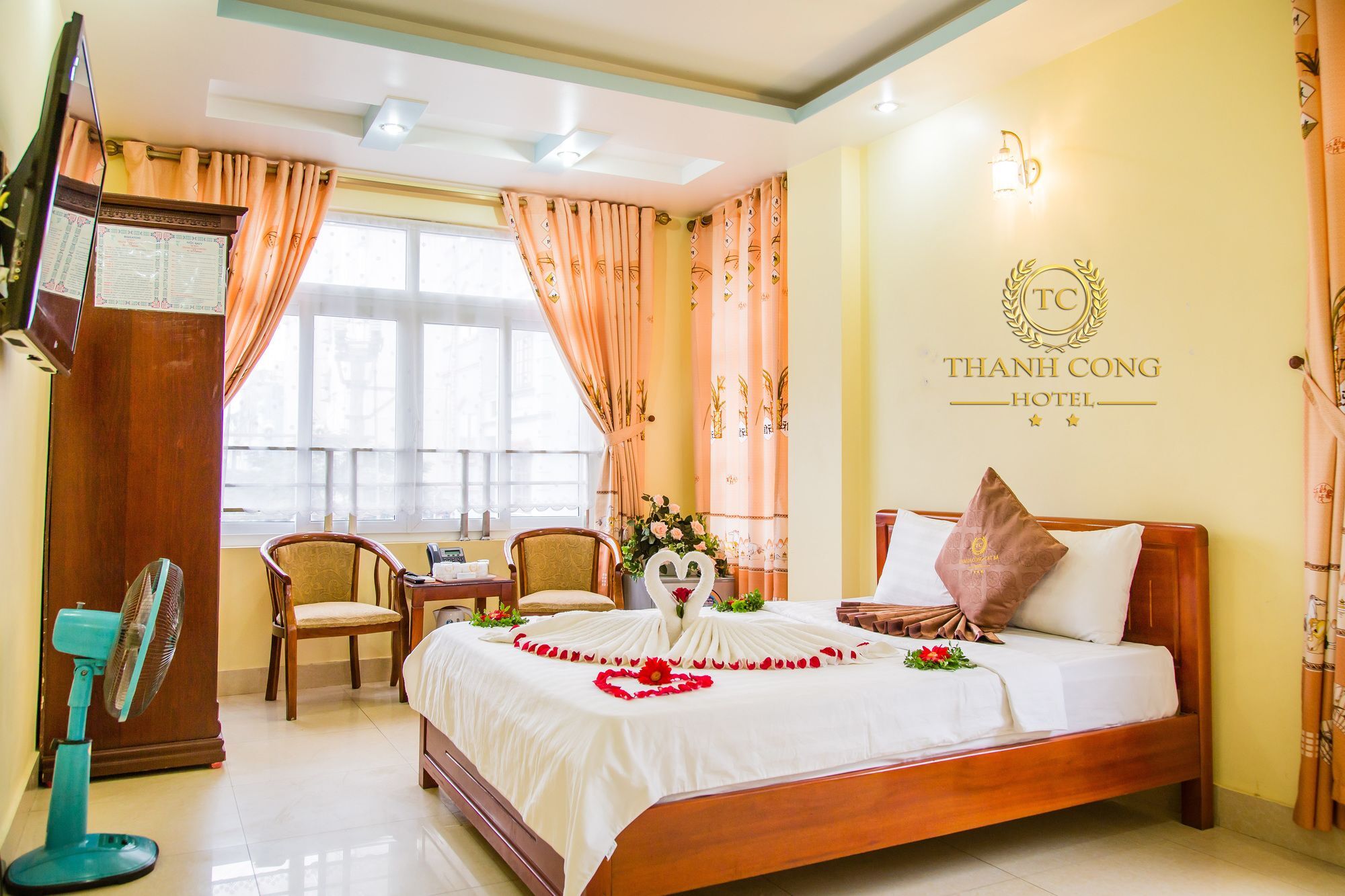 Thanh Cong 2 Hotel Dong Khe Sau Exterior foto